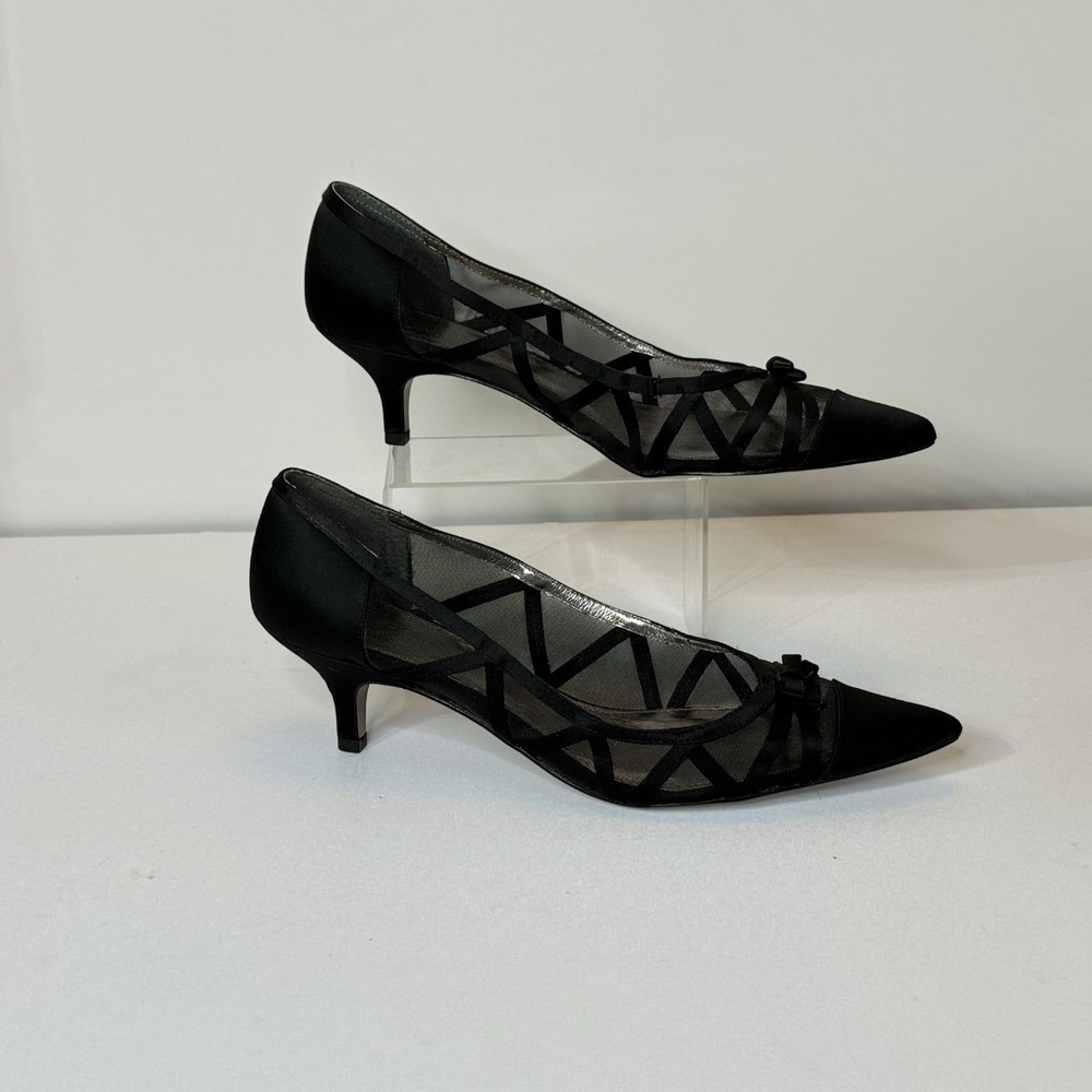 Adrianna Papell Black Mesh Kitten Heel Pointed Toe Pumps Womens 11M